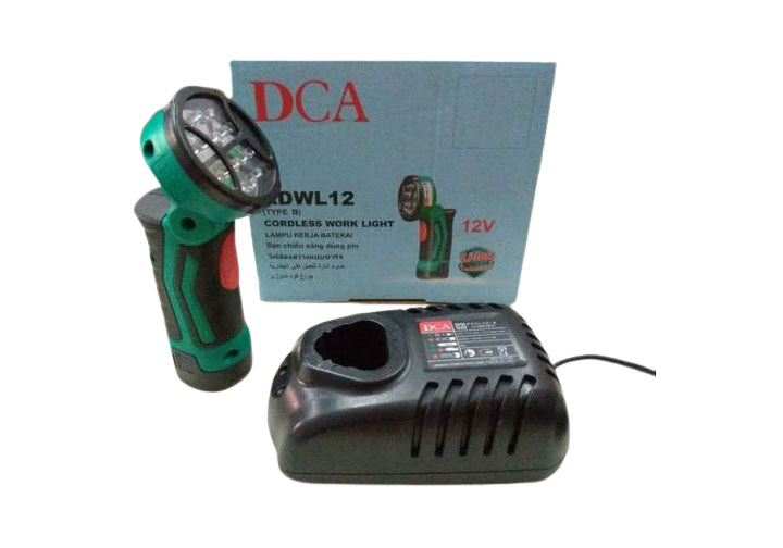 12V Đèn pin cầm tay DCA ADWL12B
