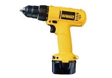 9.6V Máy khoan, vặn vít pin Dewalt DC750KA