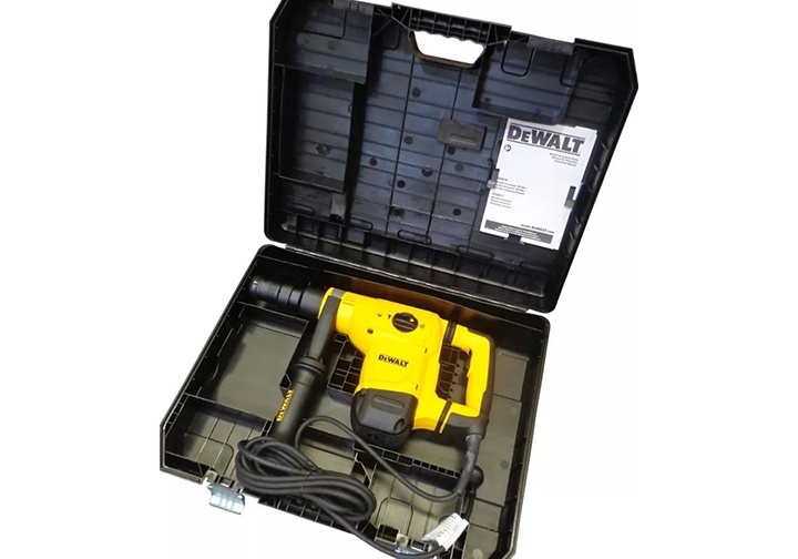 1050W Máy đục bê tông Dewalt D25811K