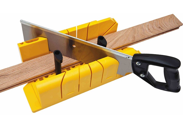 12" Bộ cưa tay có cử nhựa cắt góc Stanley 20-600 12" Bộ cưa tay có cử nhựa cắt góc Stanley 20-600