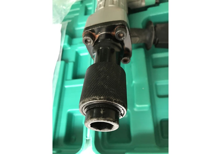 17mm Máy đục bê tông 1050W DCA AZG05-6-HTL 17mm Máy đục bê tông 1050W DCA AZG05-6-HTL