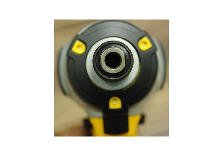 18V Máy vặn vít động lực dùng pin Dewalt DCF885N-KR 18V Máy vặn vít động lực dùng pin Dewalt DCF885N-KR