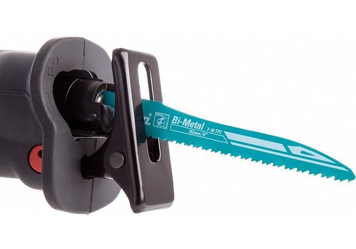 Máy cưa kiếm Makita JR3060T