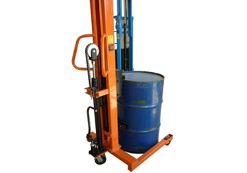 Xe nâng thùng phuy XCØ 05 – 80 Xe nâng thùng phuy XCØ 05 – 80